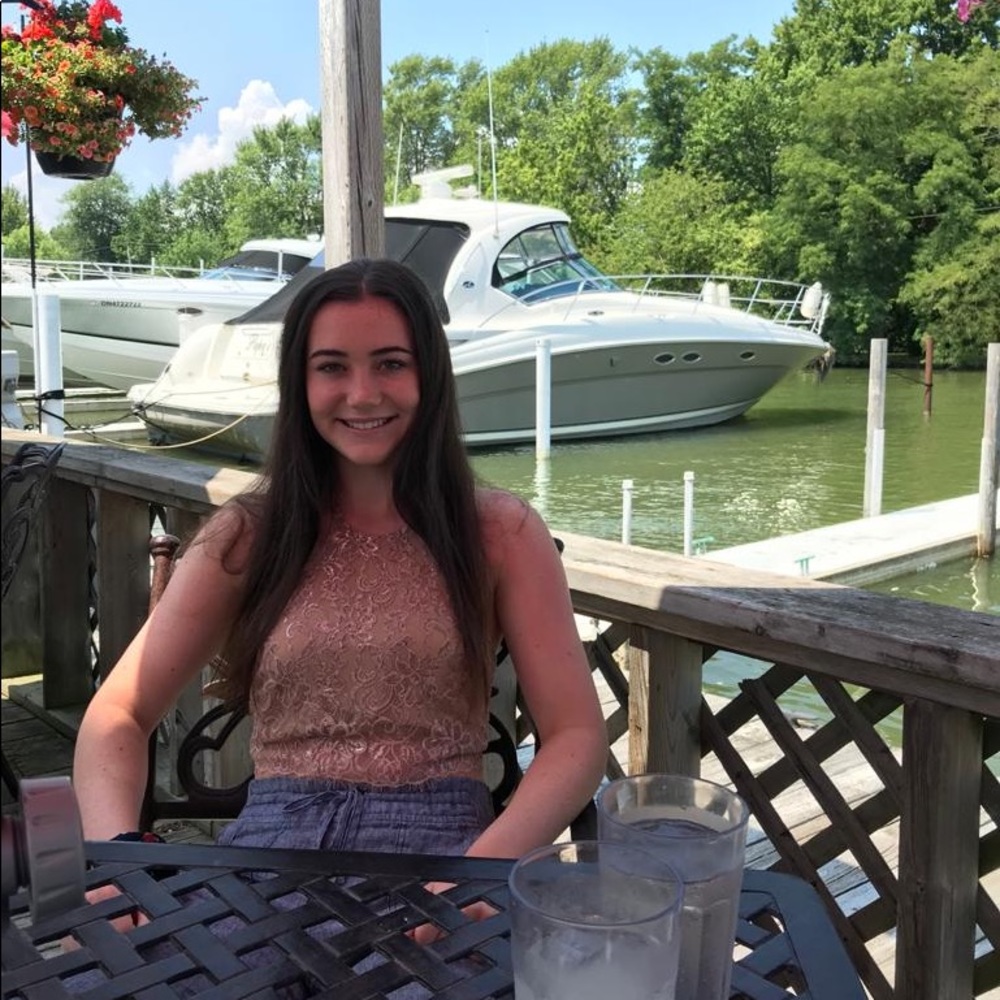 Meet your Posher, Taylor